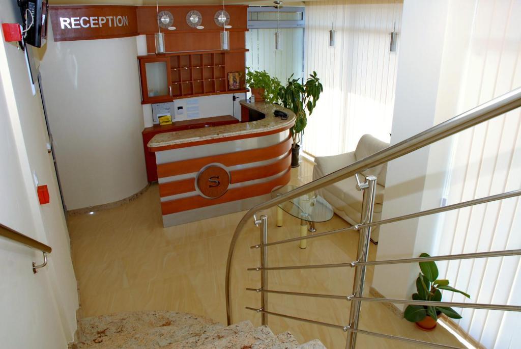Hotel Salida Прилеп Экстерьер фото